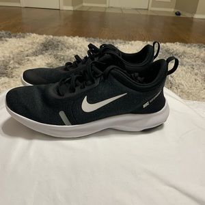 Nike Running Flex Experience RN8 Women’s Size 7